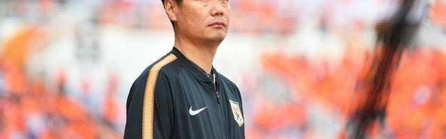 李霄鹏执教女足胜率最低 两获中超最佳教头成亮点