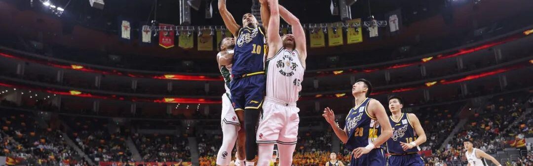 开云体育官网视频直播-1月13日前瞻 I 二番战打响！广东客场挑战南京