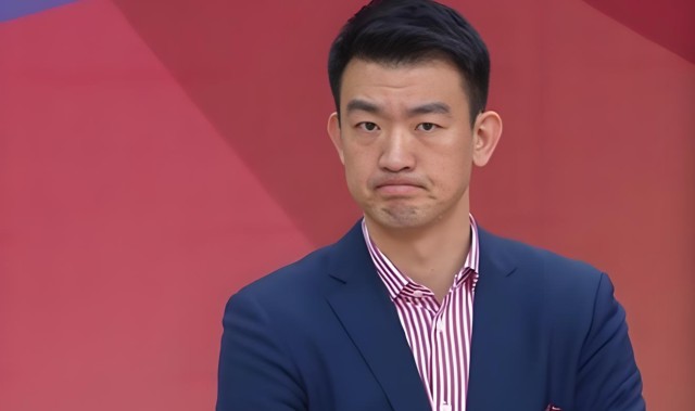 赢上海8分！CBA记者批评广厦队1人：王博早弃用他，不会0-3落后