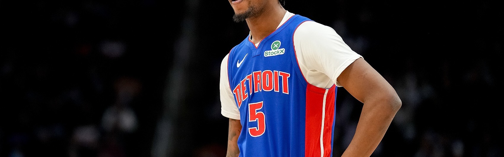 开云体育官网官方网站-杀伤差不少！活塞获得37罚命中23个 太阳25罚16中