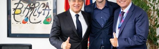 深足官宣小克鲁伊夫卸任前往巴萨任职 卡洛斯接任